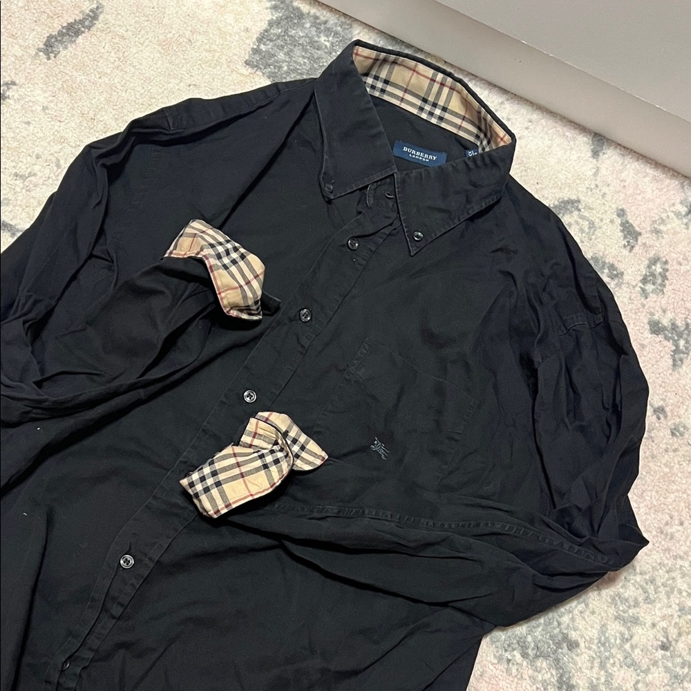 Burberry Black Lightweight Shirt Jacket with Vintage Check Trim - Picture 3 of 3